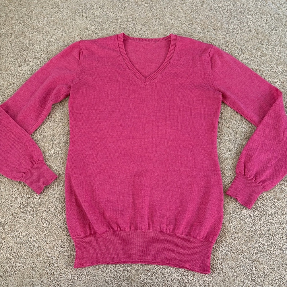 Classic V-Neck Women's Sweater in Bright Pink Woolmark Wool
